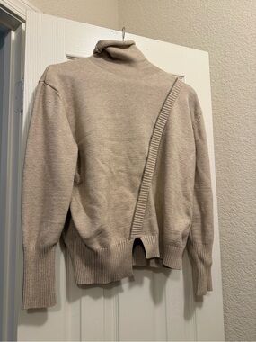Neiman Marcus Cream Turtleneck Sweater